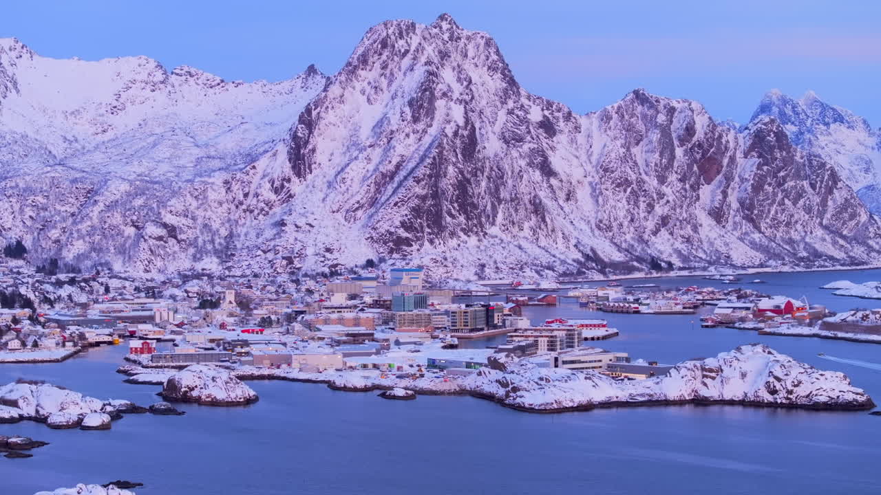 멋진 겨울 풍경, 눈 인 항구의 공중 풍경, lofoten svalbard, 노르웨이