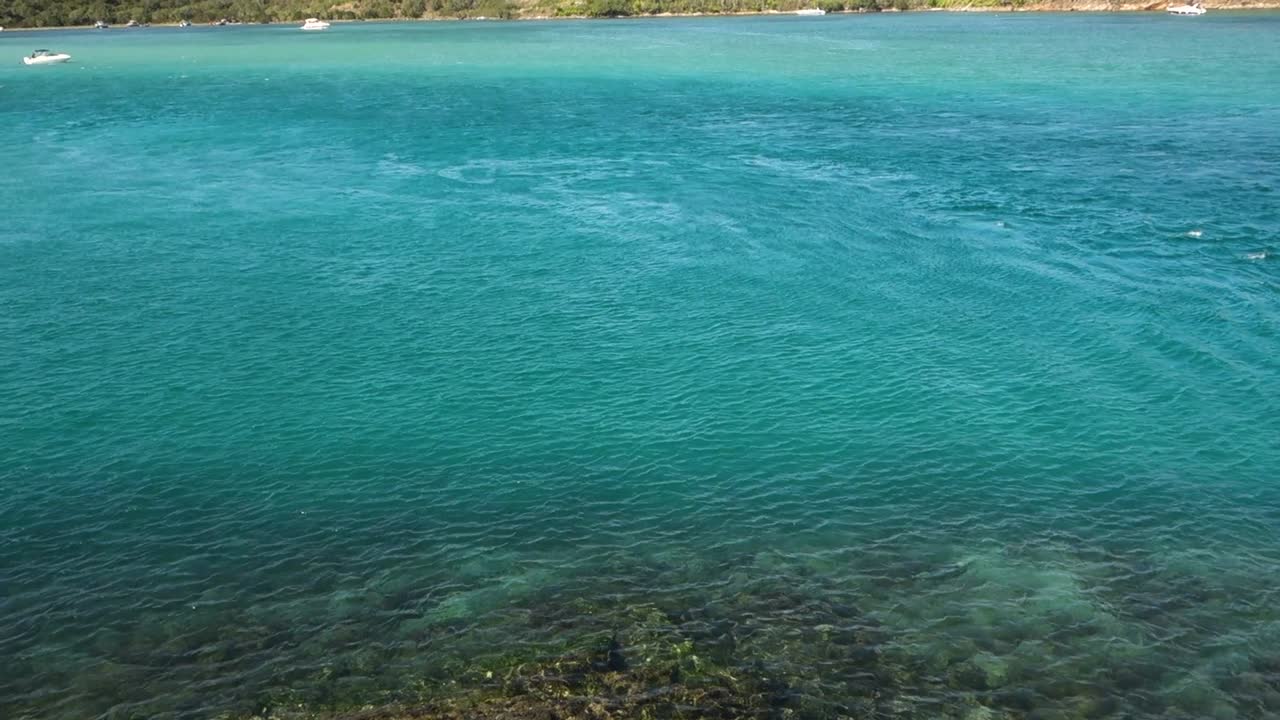 paisaje paradisíaco en la costa de cabo frio, brasil