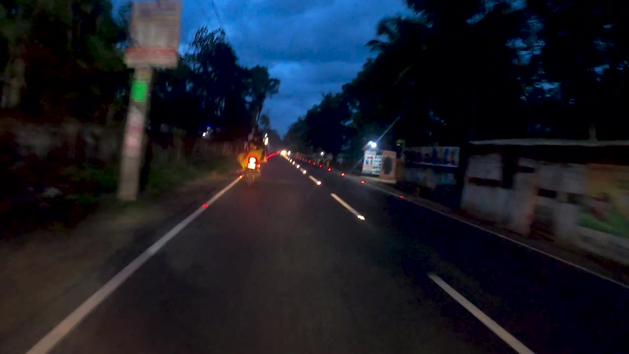 Indian road Night time lapse small town,Indian Traffic,Scenery,Travel