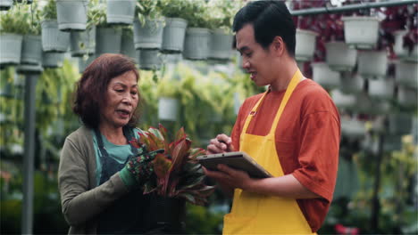 gardeners working indoors