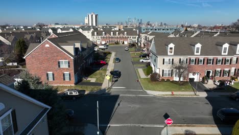 american housing in urban city in usa