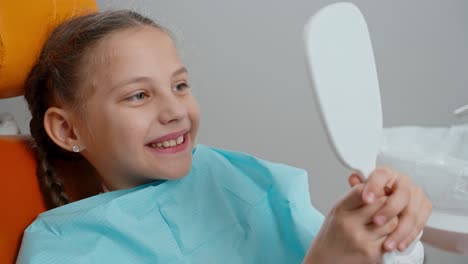 child at the dentist