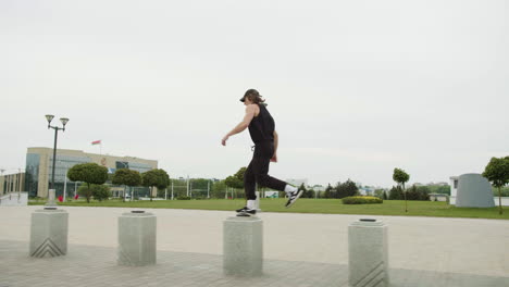 people doing parkour