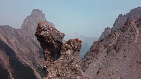 Rock-formation-in-mountains-on-a-sunny-day