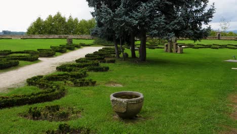 Serene-Castle-Gardens,-Chaves,-Portugal