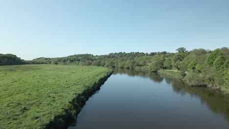 Río-Simétrico-Slaney-Enniscorthy-Irlanda-Drone-Aéreo