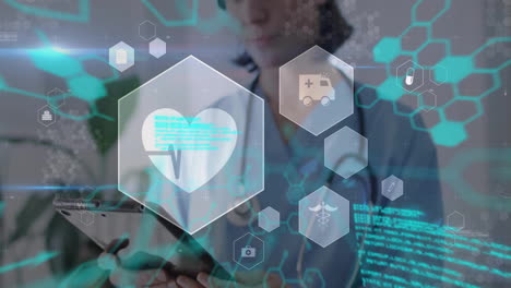 animación de iconos médicos y procesamiento de datos sobre una doctora caucásica en el hospital