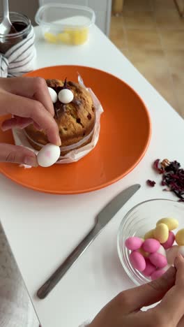 decorating an easter cake