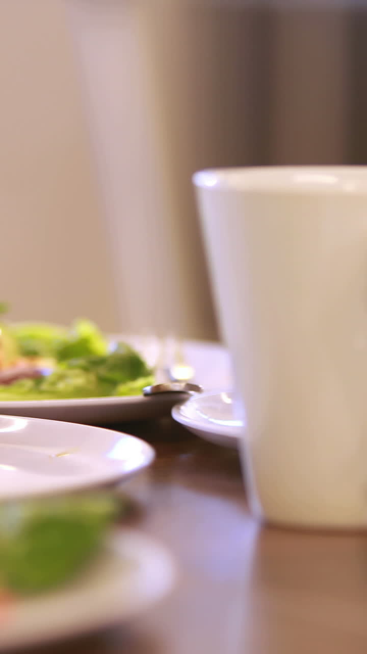 descripción general de los alimentos y bebidas en la pausa para el café