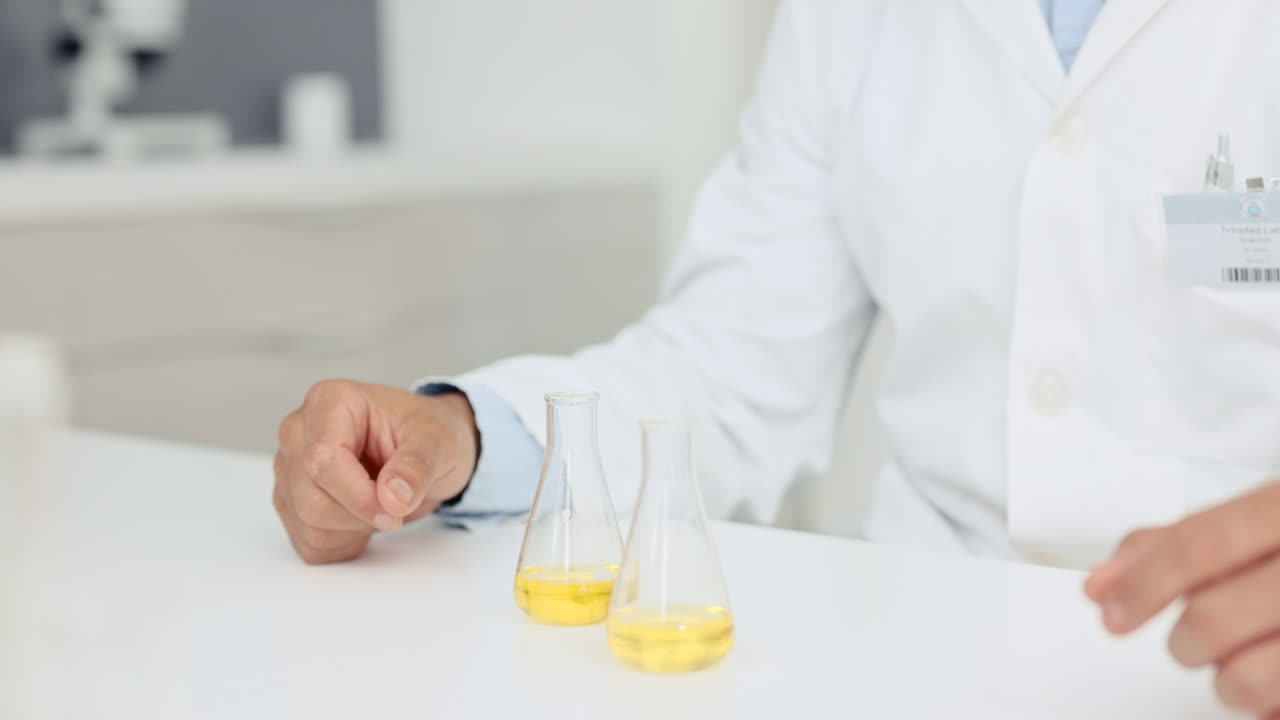 과학자가 진행하는 클로즈업 손