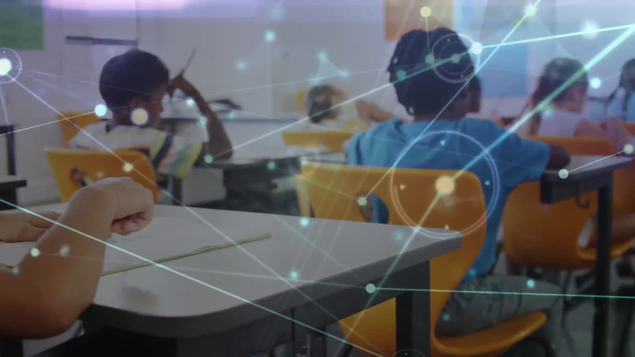 다양한 학교 아이들이 교실에서 배우는 연결 네트워크의 활성화