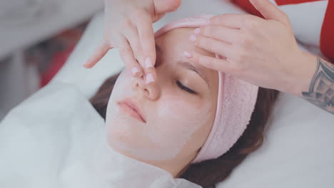 facial treatment in a spa