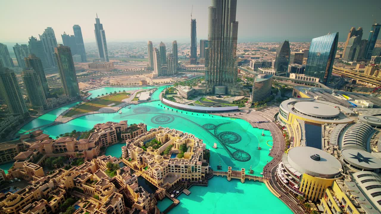 dubai famous hotel day fountain roof top panorama 4k time lapse united arab emirates