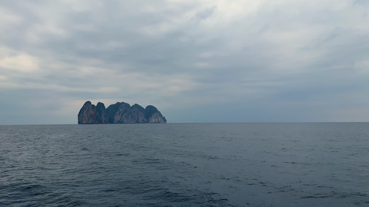 태국 푸켓 의 구름 이 많은 날 에 태국 의 안다만 해