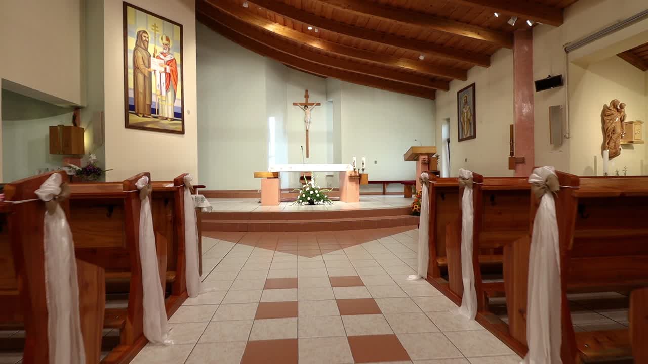 Modern Church, White Interior, Cross and Alter, Dolly Forward