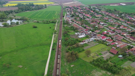 Drohnenaufnahme-Des-Ungarischen-Güterzuges