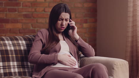 pregnant woman in distress