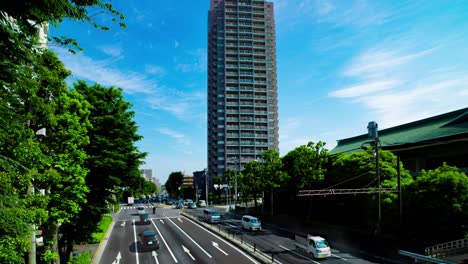 un time-lapse del atasco de tráfico en la calle urbana de tokio