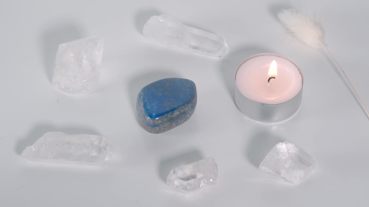 Lapis lazuli with clear quartz