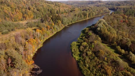 Sigulda-Stadt-Lettland-Im-Monat-Oktober