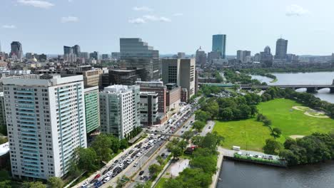 Drone-shot-of-Lederman-Park-and-surrounding-apartment-complexes-in-Boston,-MA