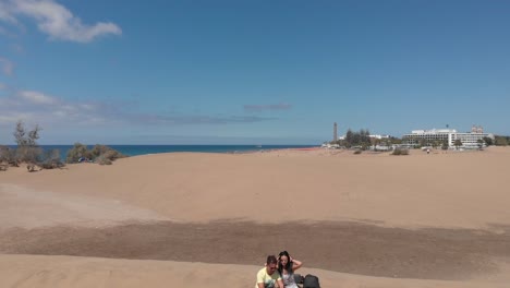 Woman-Exploring-Maspalomas,-Gran-Canaria-1