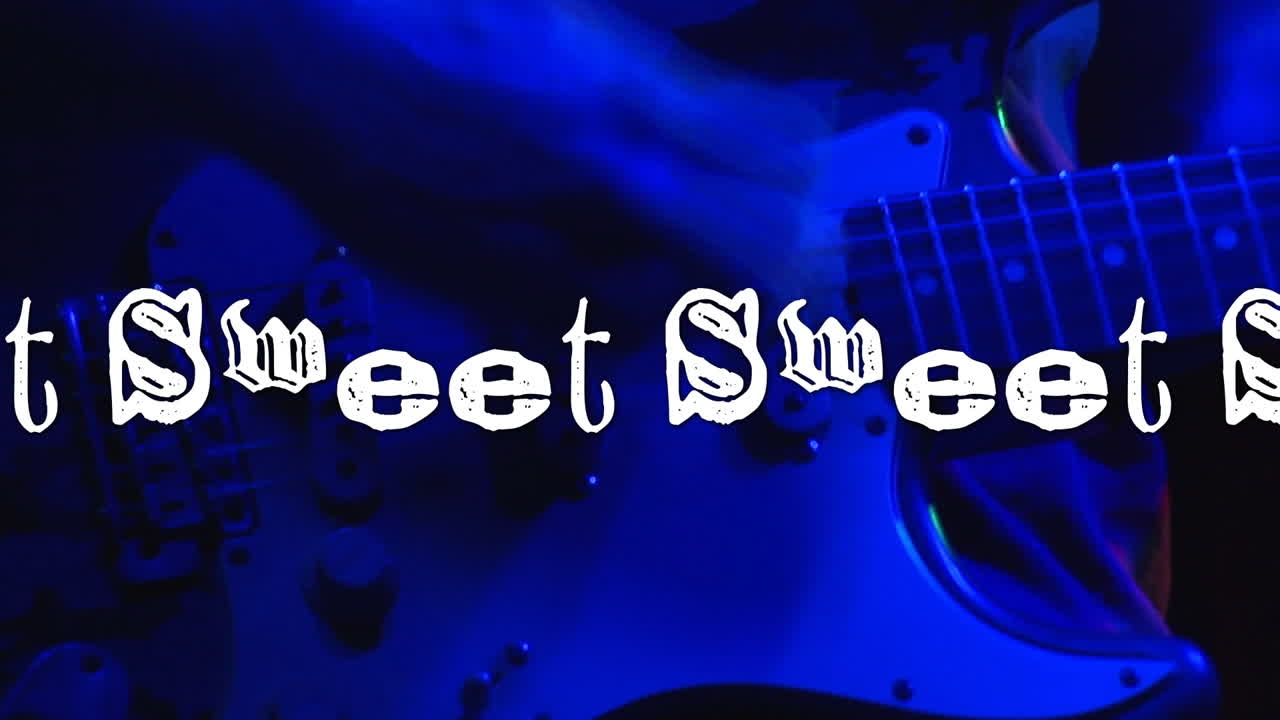 animación de texto dulce sobre el hombre tocando la guitarra eléctrica