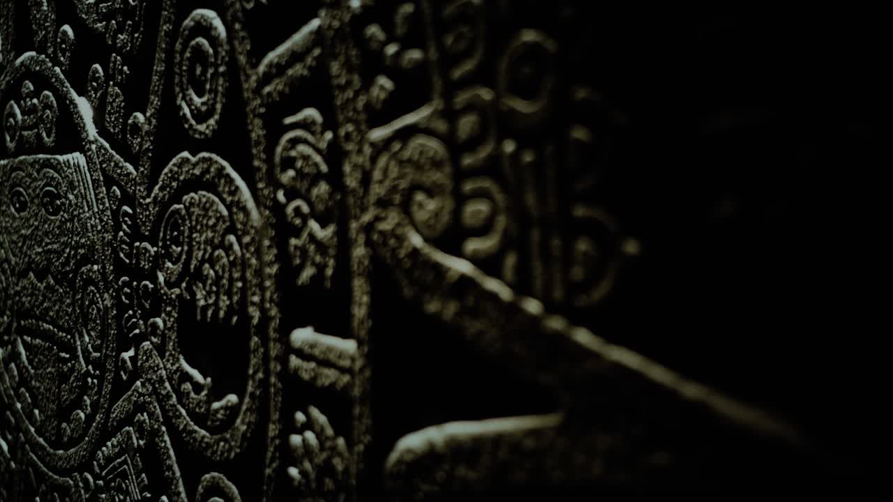 Primo Piano del Calendario Maya al Buio