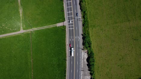 Desplegable-Vista-Aérea-Tráfico-Carretera-Panamericana-Sur-E35,-Ecuador