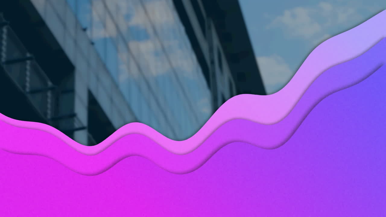 animación de ondas púrpuras sobre edificios modernos