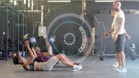 Animación-Del-Procesamiento-De-Datos-Del-Escáner-En-Entrenamientos-Grupales-Diversos-En-Parejas-Con-Balones-Medicinales-En-El-Gimnasio.