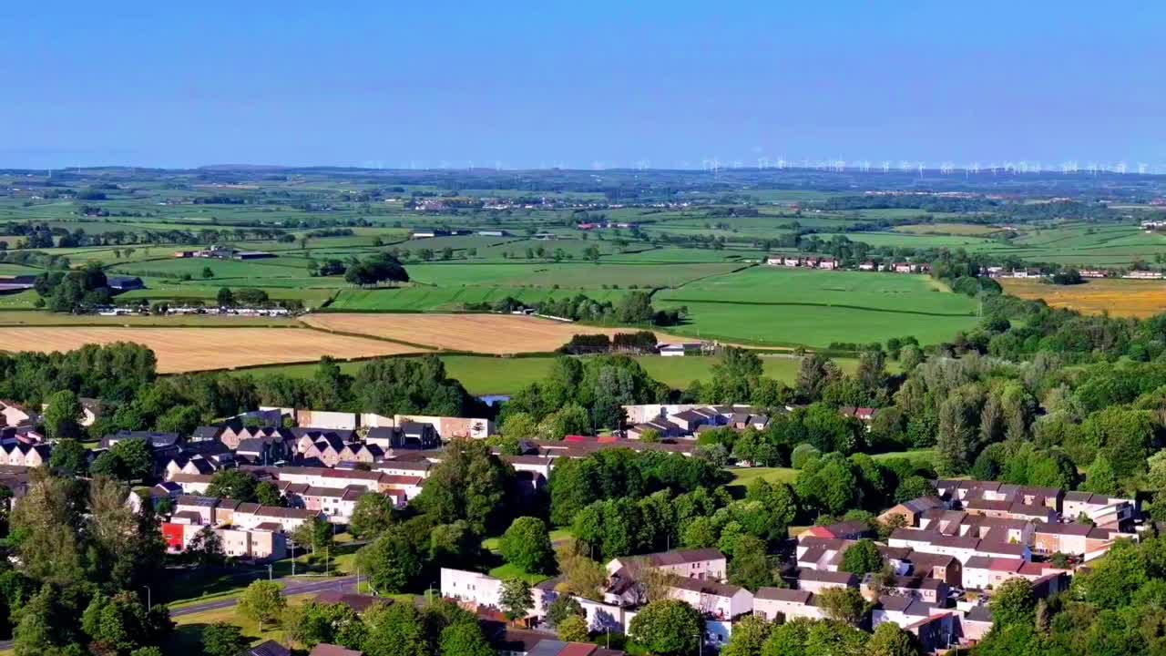 Luftfoto, boligeiendommer, boligområde, jordbruksland