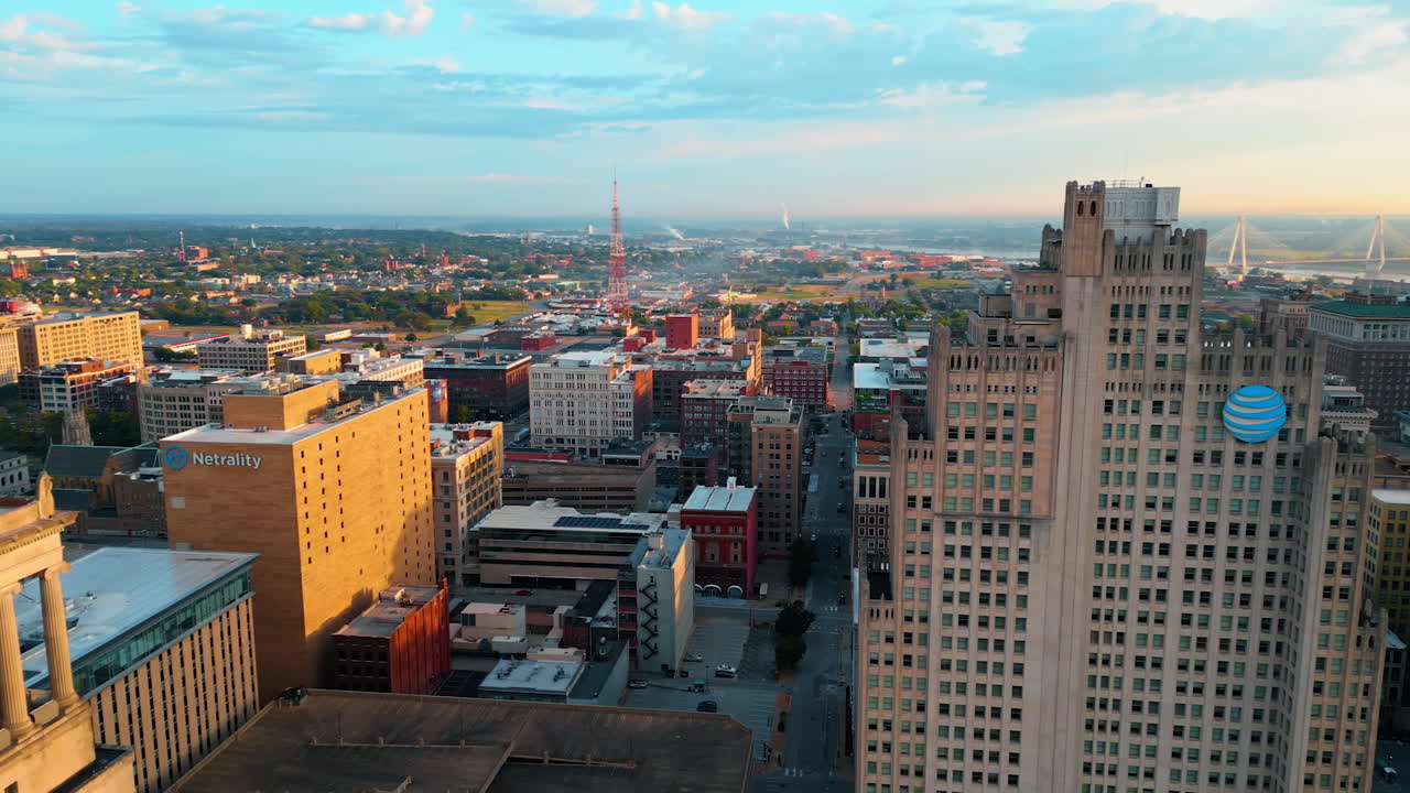 Saint Louis USA, 14 August 2025: Footage at the facades of the high-rise buildings of St. Louis, Missouri, USA. Vast scenery of the green cityscape at backdrop