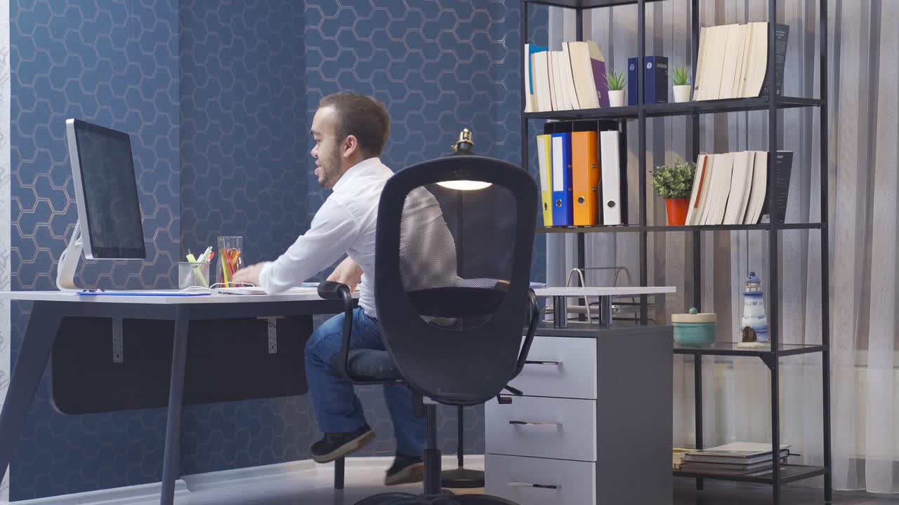 Disabled dwarf man in a rush for work rejoices. He's an office worker.