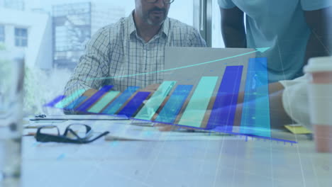 animación de las estadísticas y el procesamiento de datos sobre diversos empresarios en la oficina