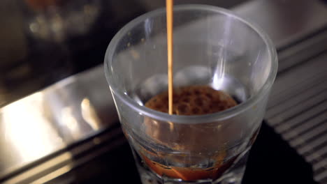 Glas-Espressotasse-Mit-Kaffeefüllung