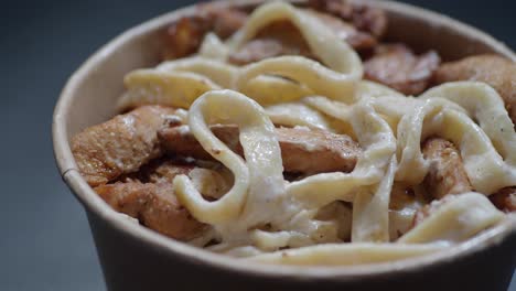 pasta de pollo alfredo