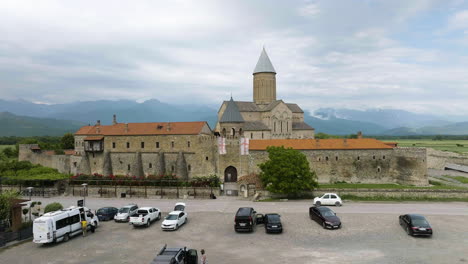 Parking-lot-in-front-of-Alaverdi-cathedral-monastery-entrance,-Georgia