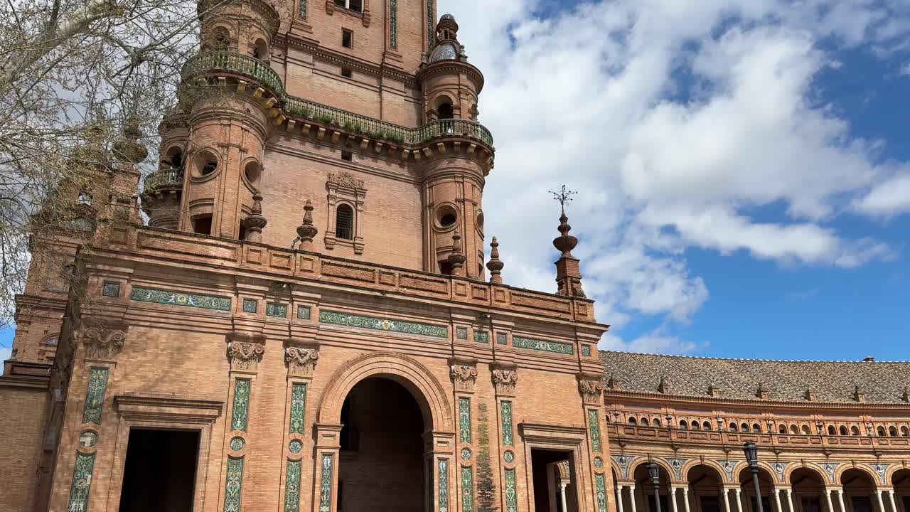 Plaza de España filmed during a sunny spring day.