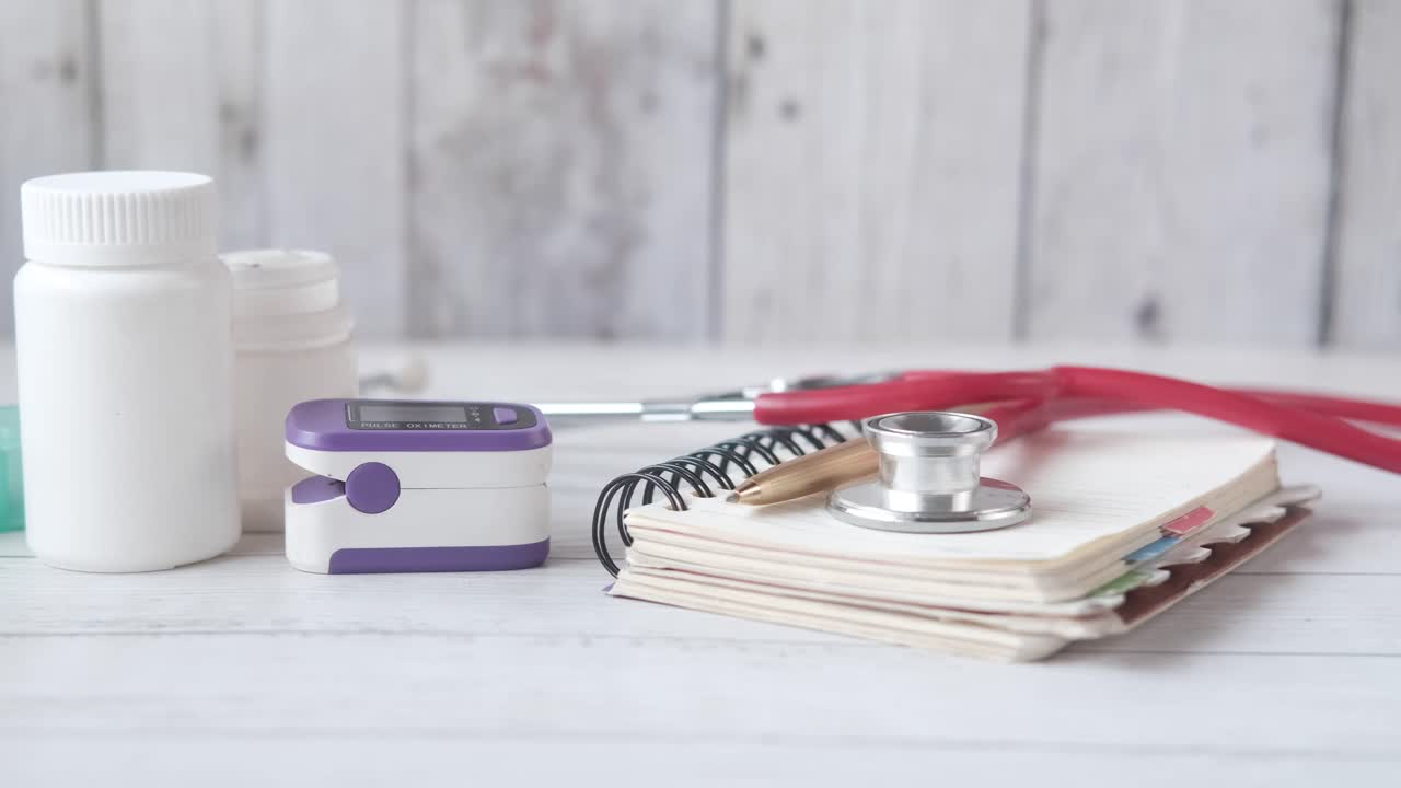 Rifornimenti e attrezzature mediche
