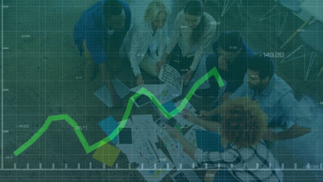 Animación-Del-Procesamiento-De-Datos-Financieros-Sobre-Diversos-Empresarios-En-El-Cargo