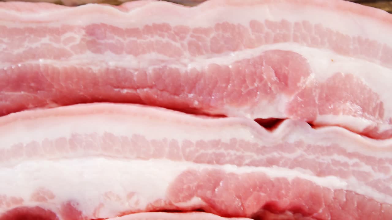 플라스틱 용기 에  ⁇ 어 놓은 시로인