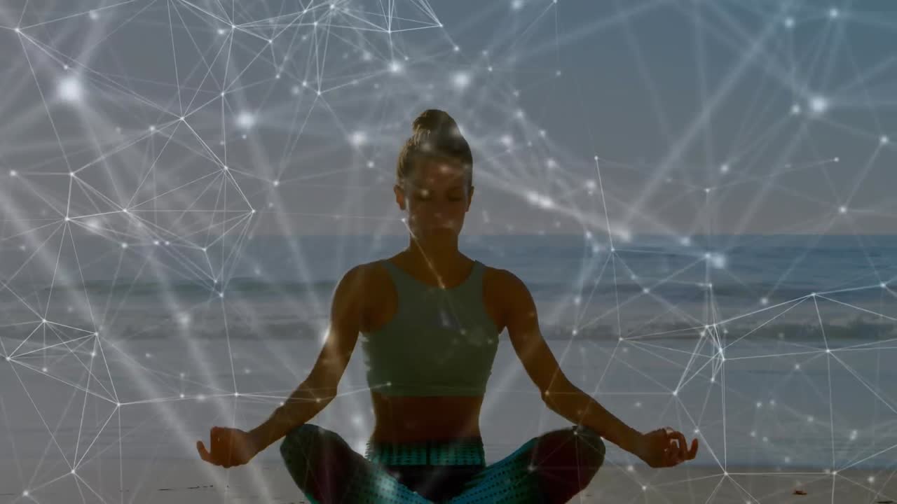 animación de redes de conexiones sobre mujer caucásica practicando yoga en la playa