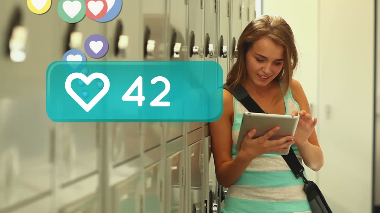 estudiante usando una tableta