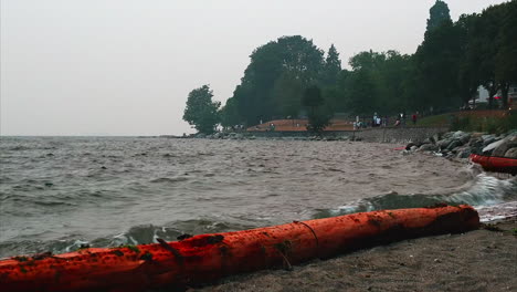 Menschen-Gehen-Auf-Der-English-Bay-Vancouver-Sea-Wall