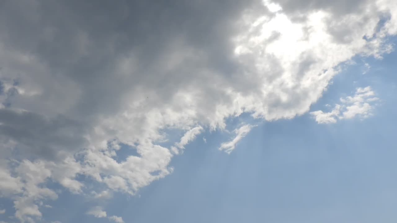 구름 형성의 시간 경과