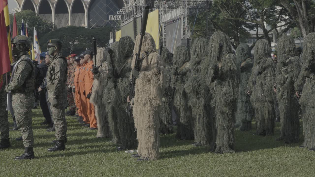 Celeberation Of Sarawak Governor Birthday ,12 october 2024,was held at kuching with so many goverment agencies take part in the parade and also sarawak culture tribe with they traditional costume.