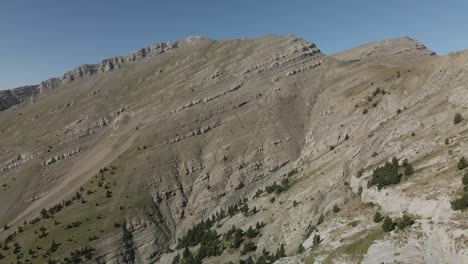 Aerial-view-of-the-Comabona-mountain-in-La-Cerdanya-moving-towards-the-mountain