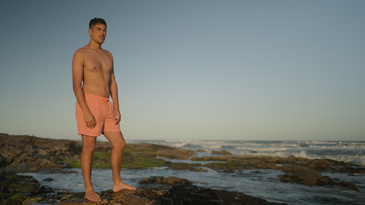 바다를 상하는 남자