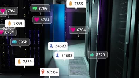 Iconos-De-Redes-Sociales-Y-Notificaciones-Que-Procesan-Datos-A-Través-De-La-Sala-De-Servidores-De-La-Computadora